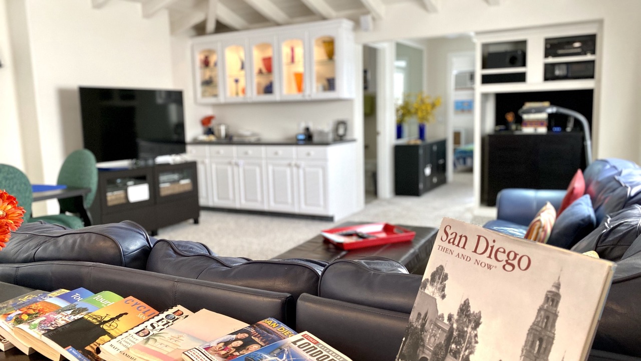 Photo of Livingroom in La Jolla Shores