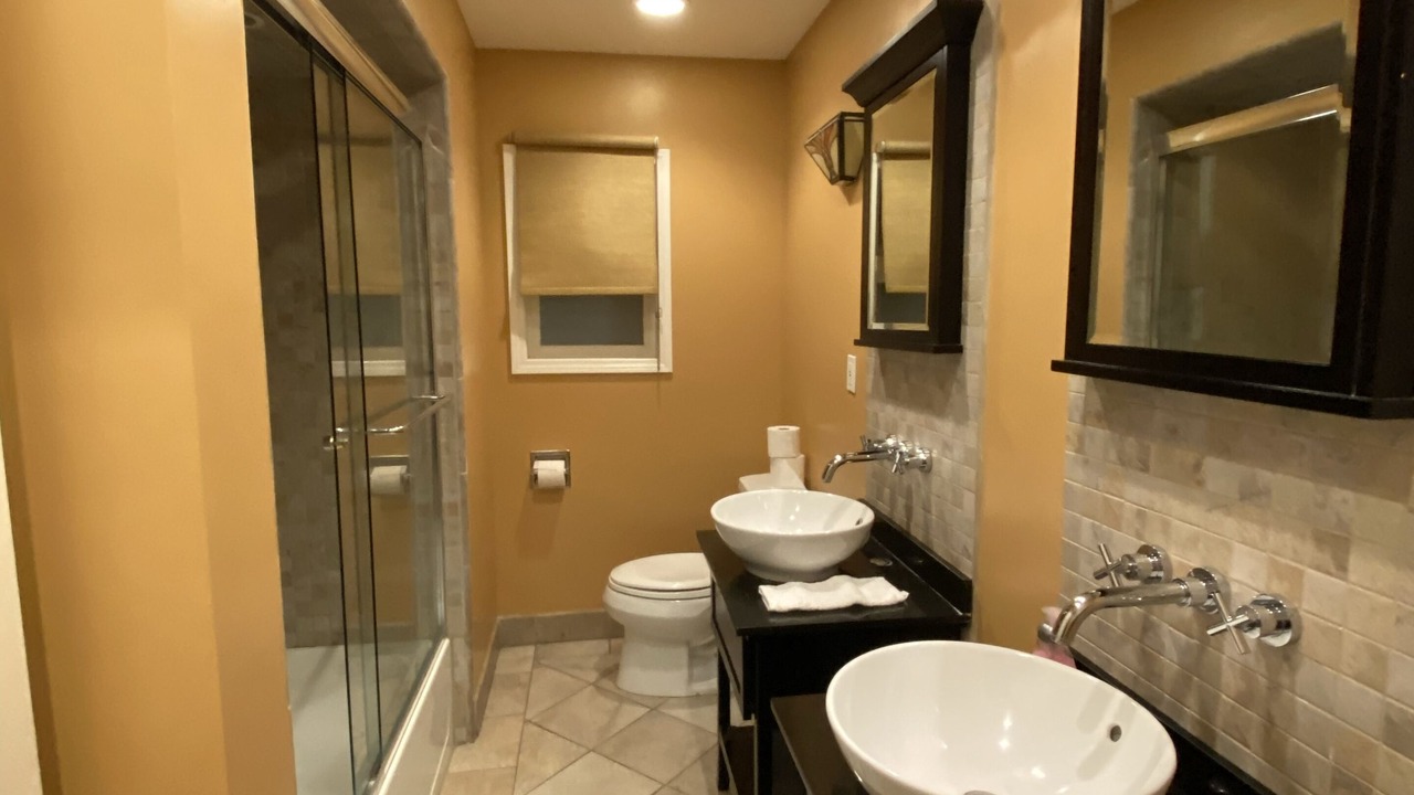 Photo of Bathroom in Simi Valley