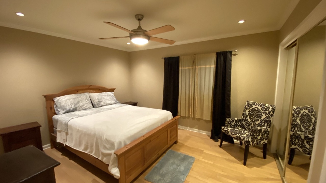 Photo of Bedroom in Simi Valley