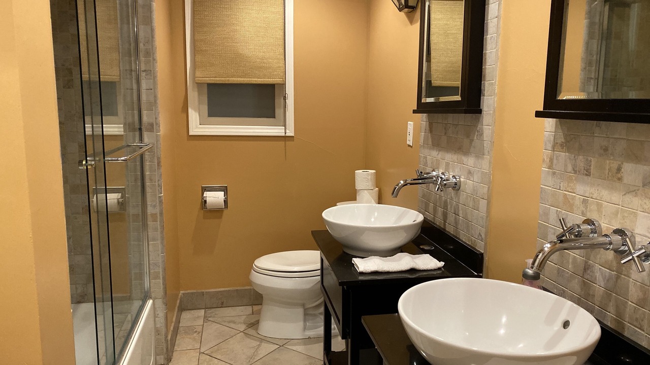 Photo of Bathroom in Simi Valley