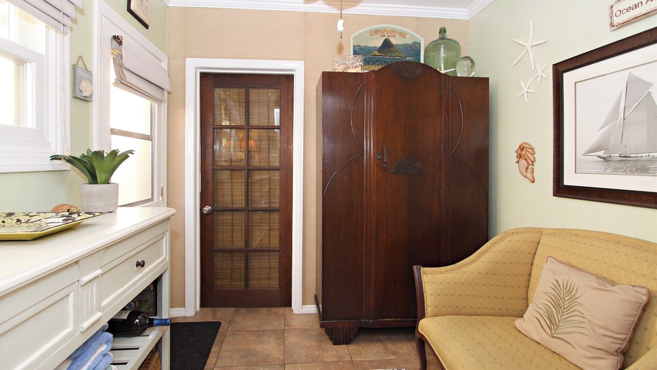 Photo of Bedroom in Old Towne