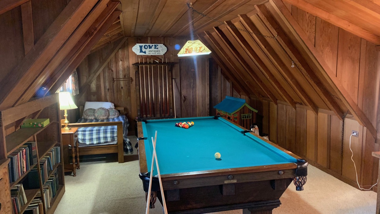 Photo of Bedroom in Carmel Point