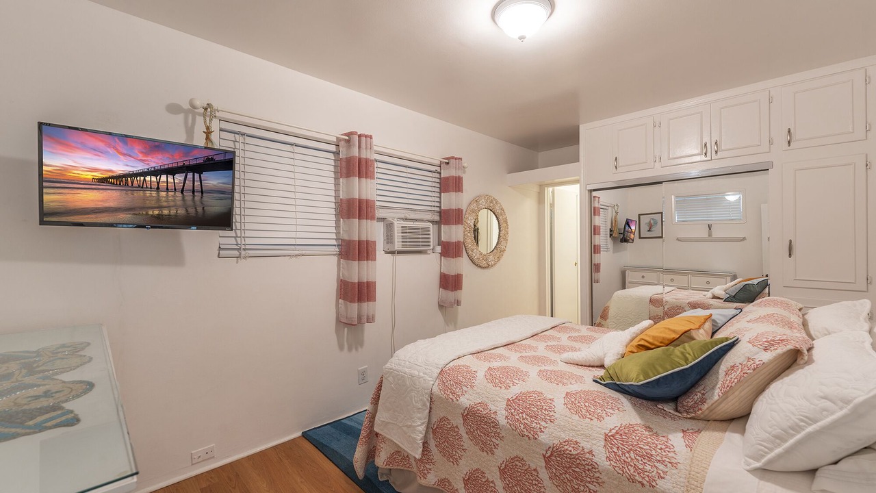 Photo of Bedroom in Hermosa Beach