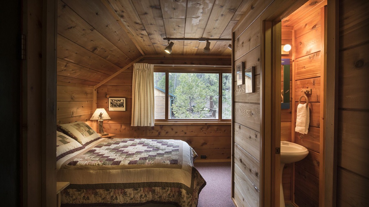 Photo of Bedroom in North Wawona