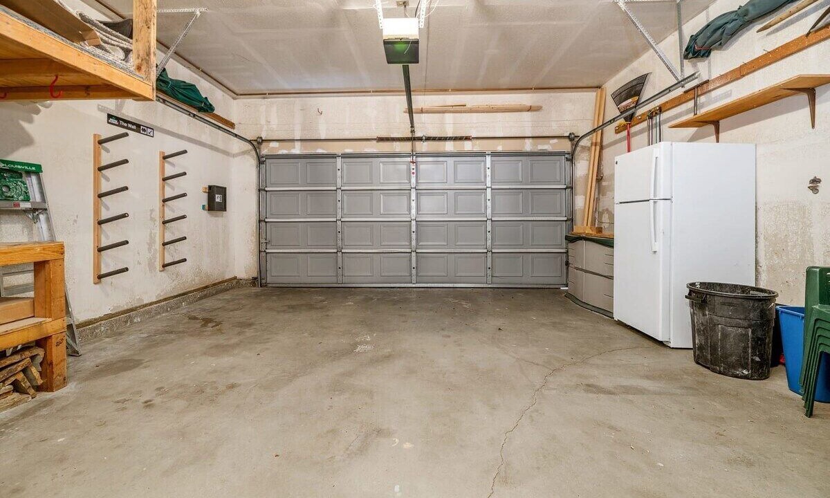 Photo of Others in Summit Estates