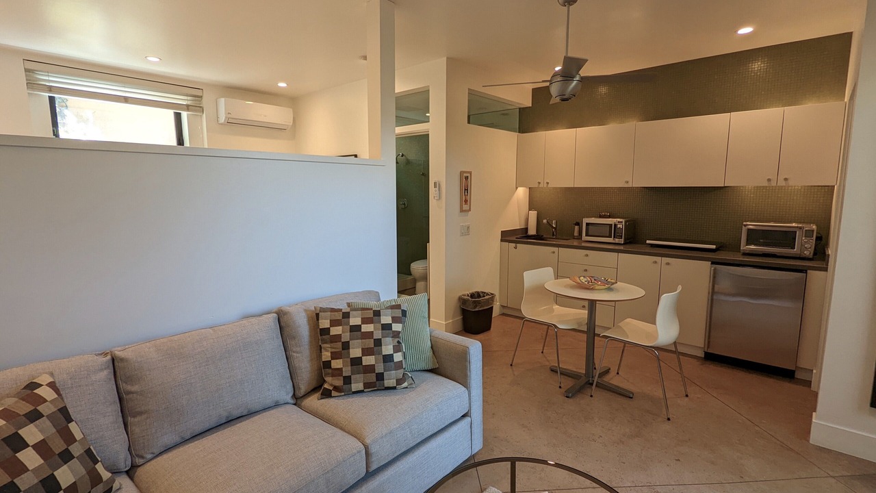 Photo of Livingroom in Del Mar Heights
