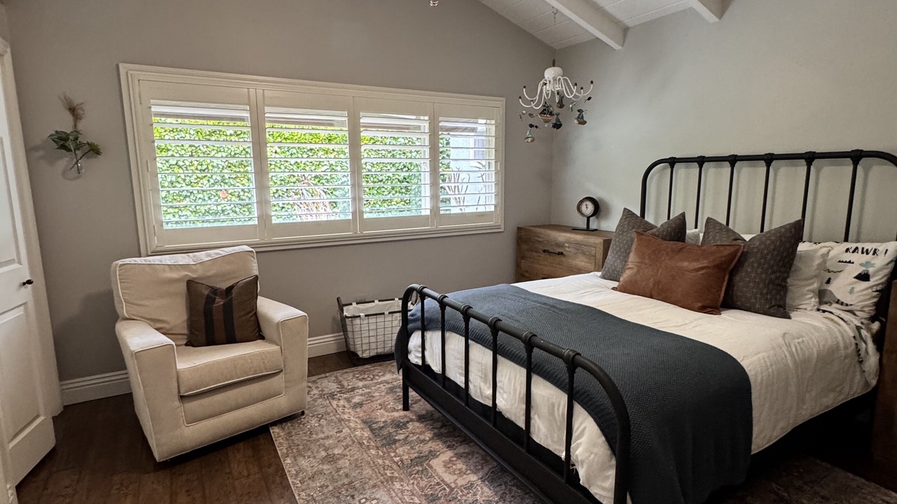 Photo of Bedroom in Santa Ana Heights