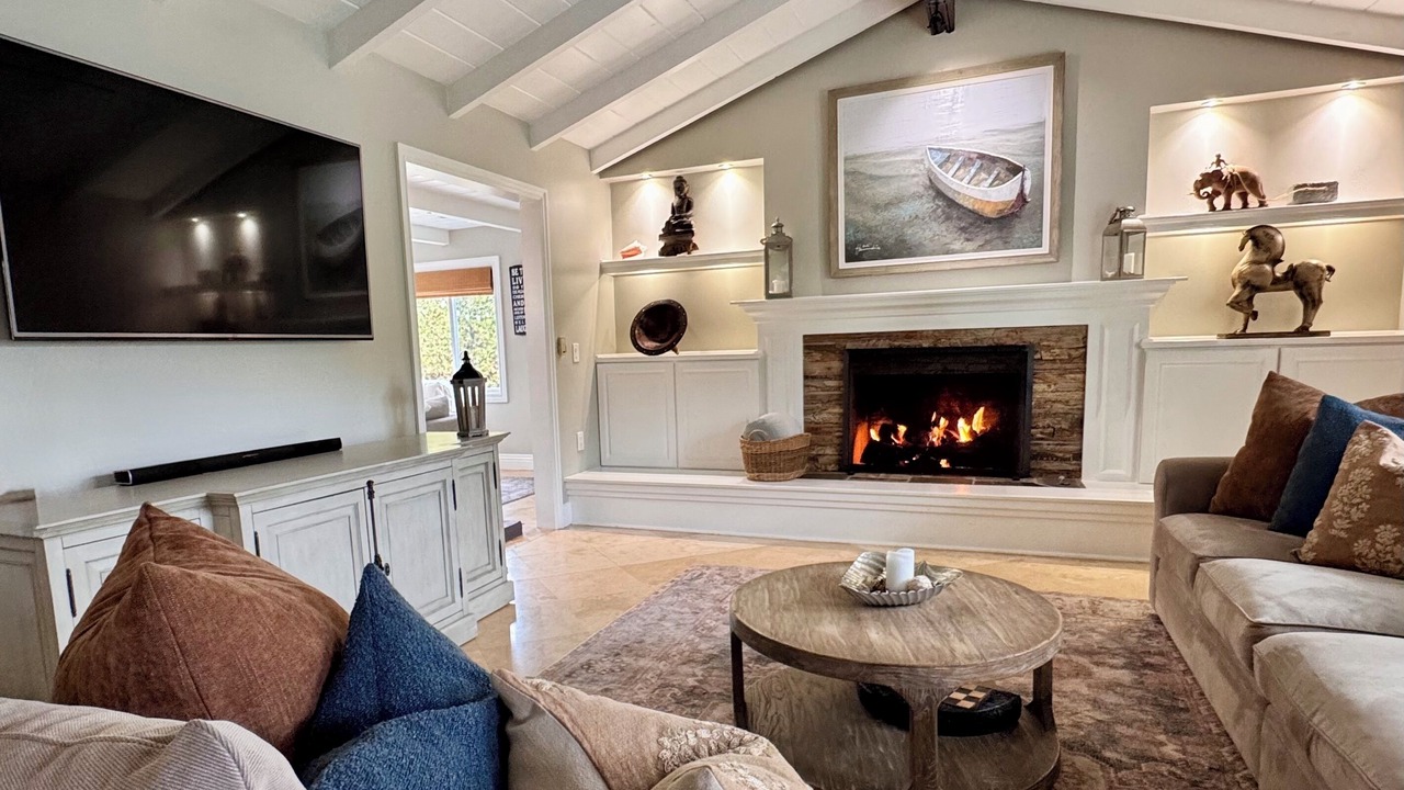 Photo of Livingroom in Santa Ana Heights