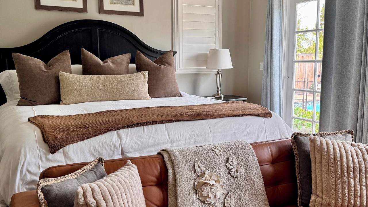 Photo of Bedroom in Santa Ana Heights