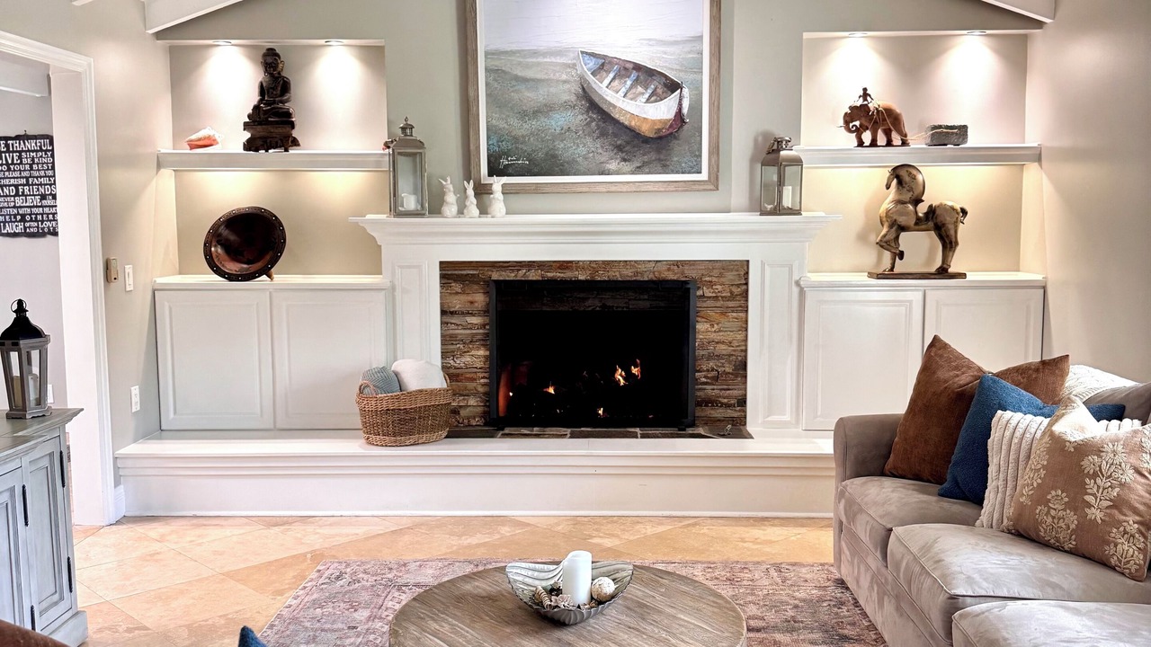 Photo of Livingroom in Santa Ana Heights