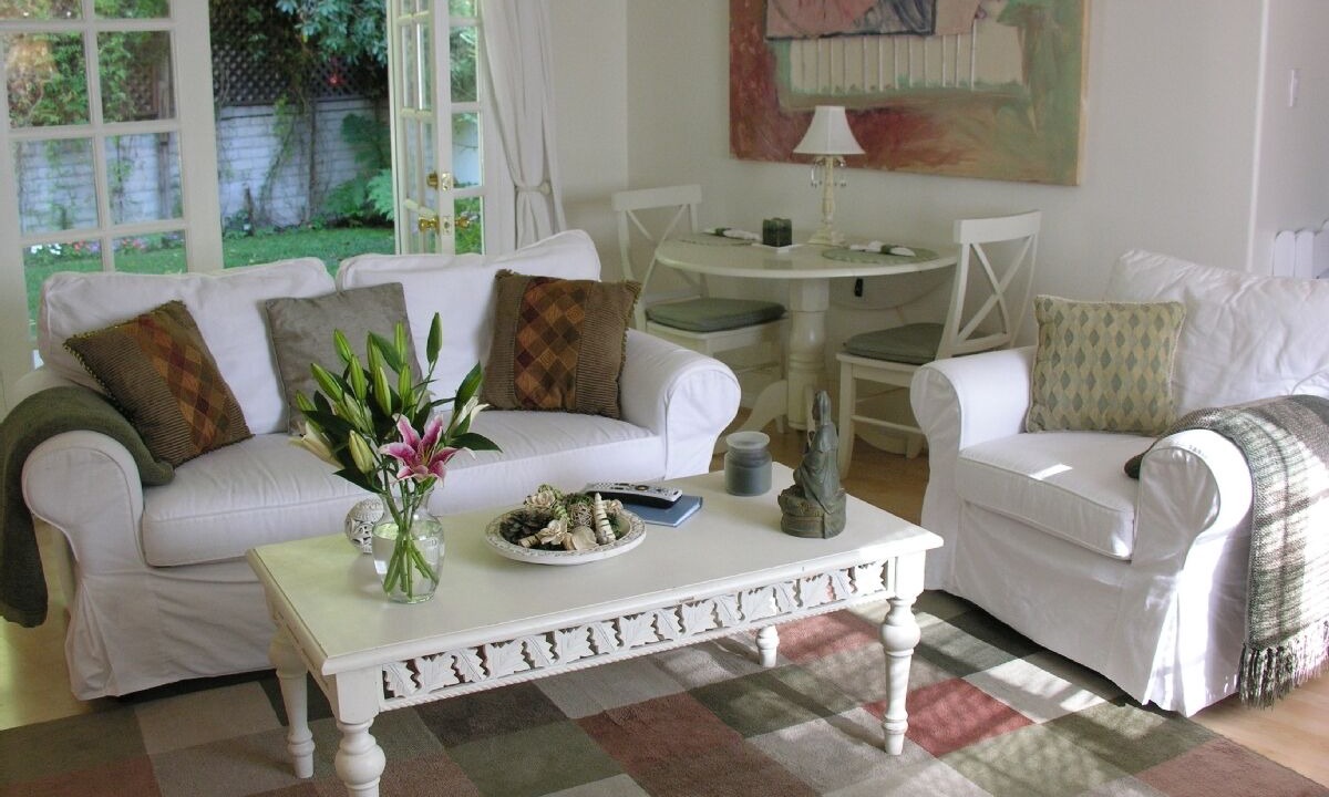 Photo of Livingroom in Valley Village