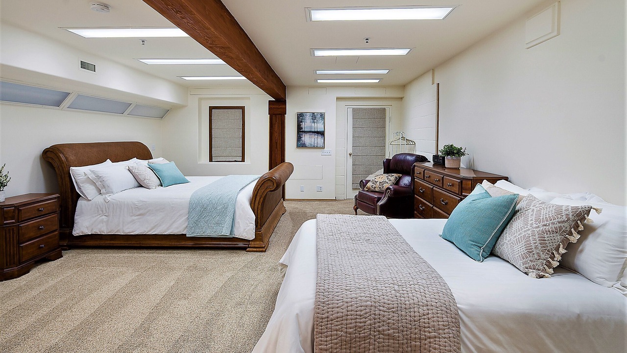 Photo of Bedroom in Valley Center