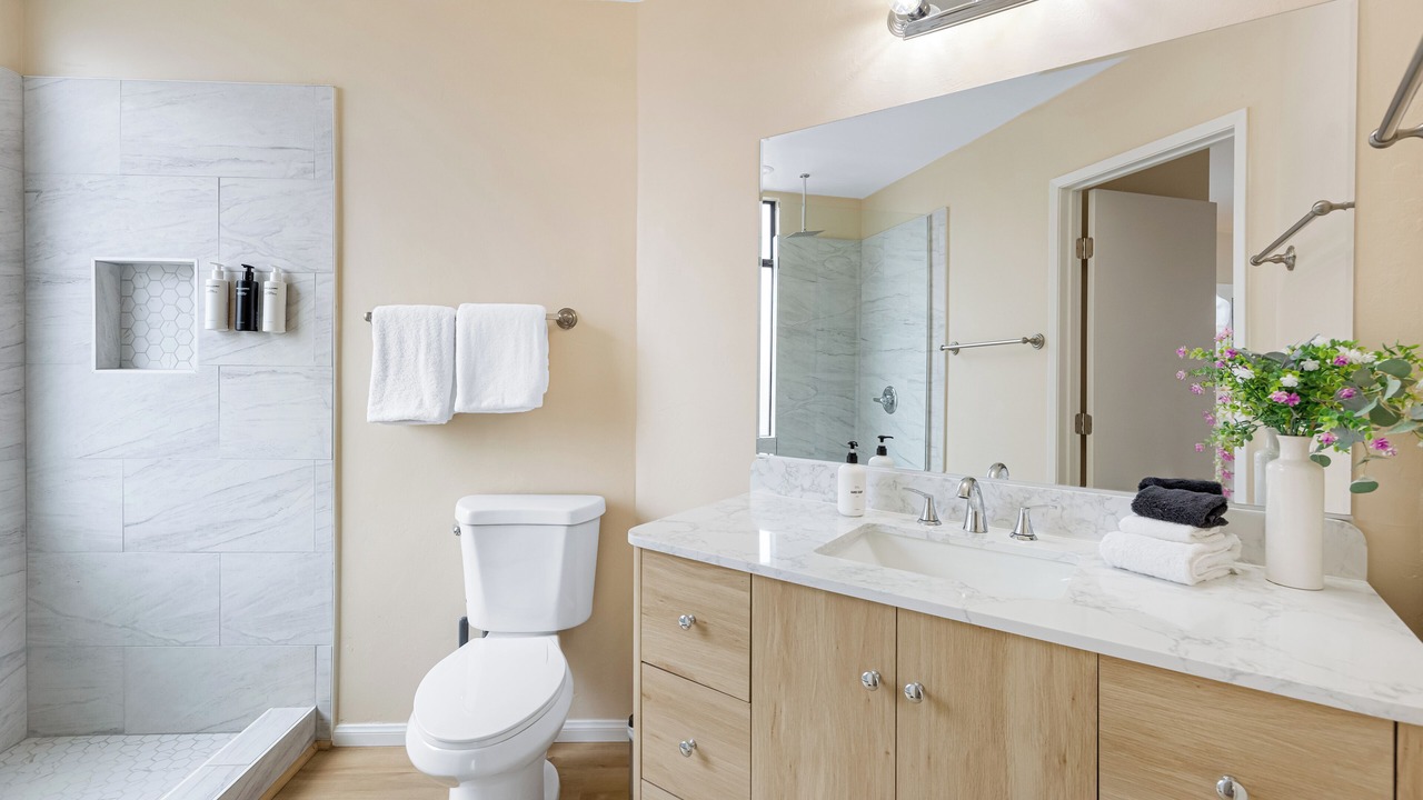 Photo of Bathroom in South Mission Beach