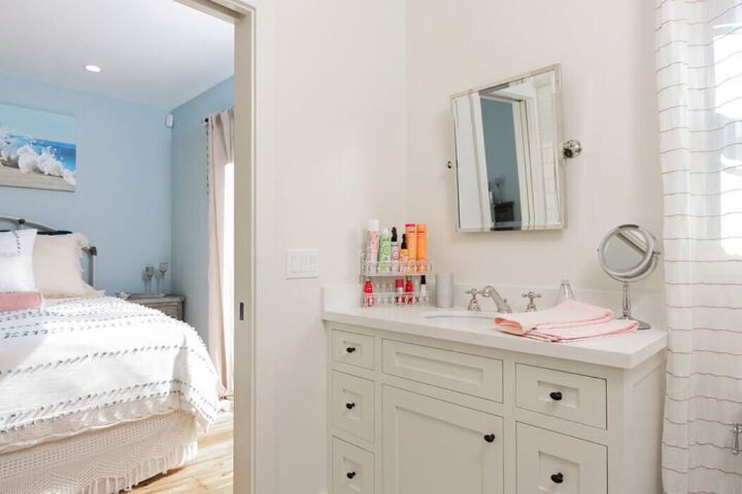 Photo of Bathroom in Ventura