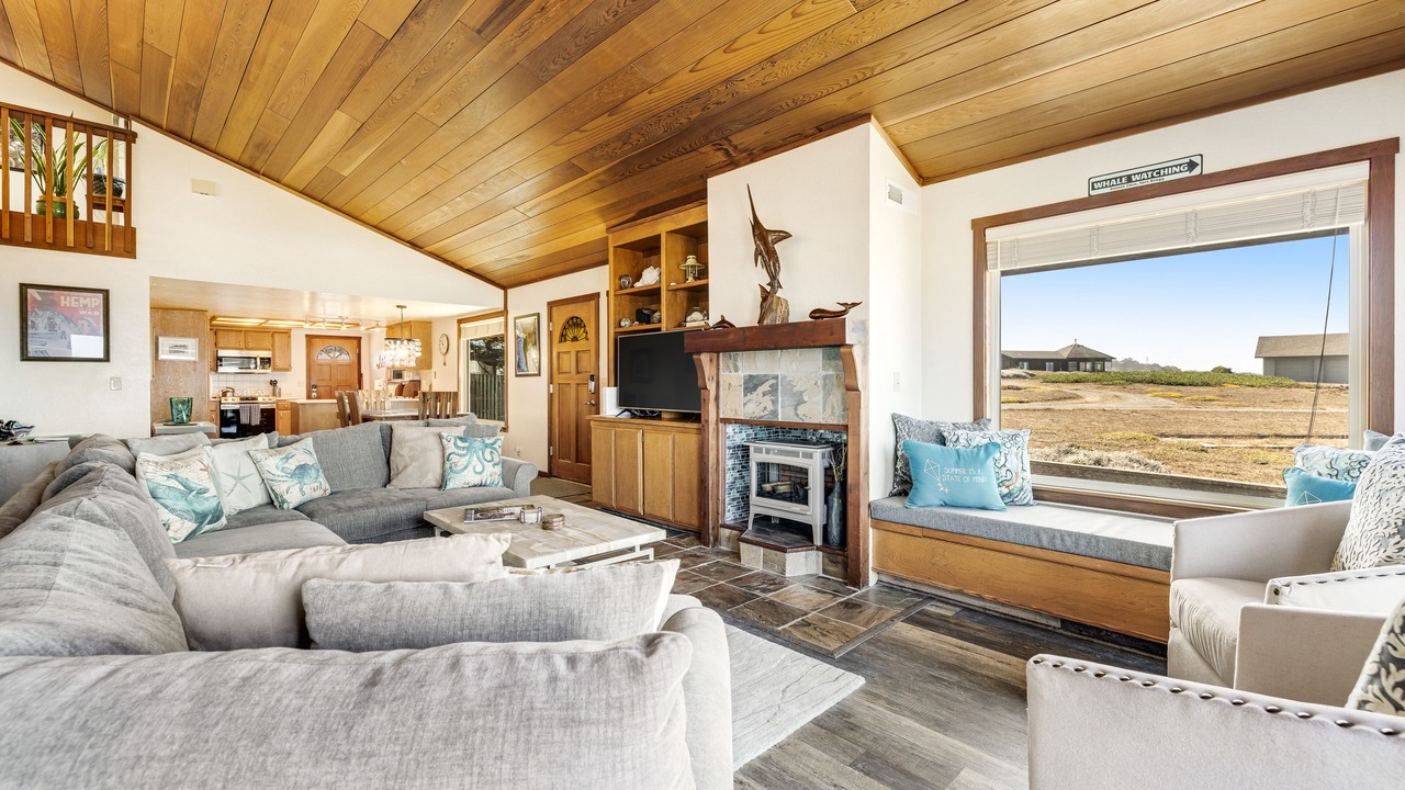 Photo of Livingroom in Fort Bragg