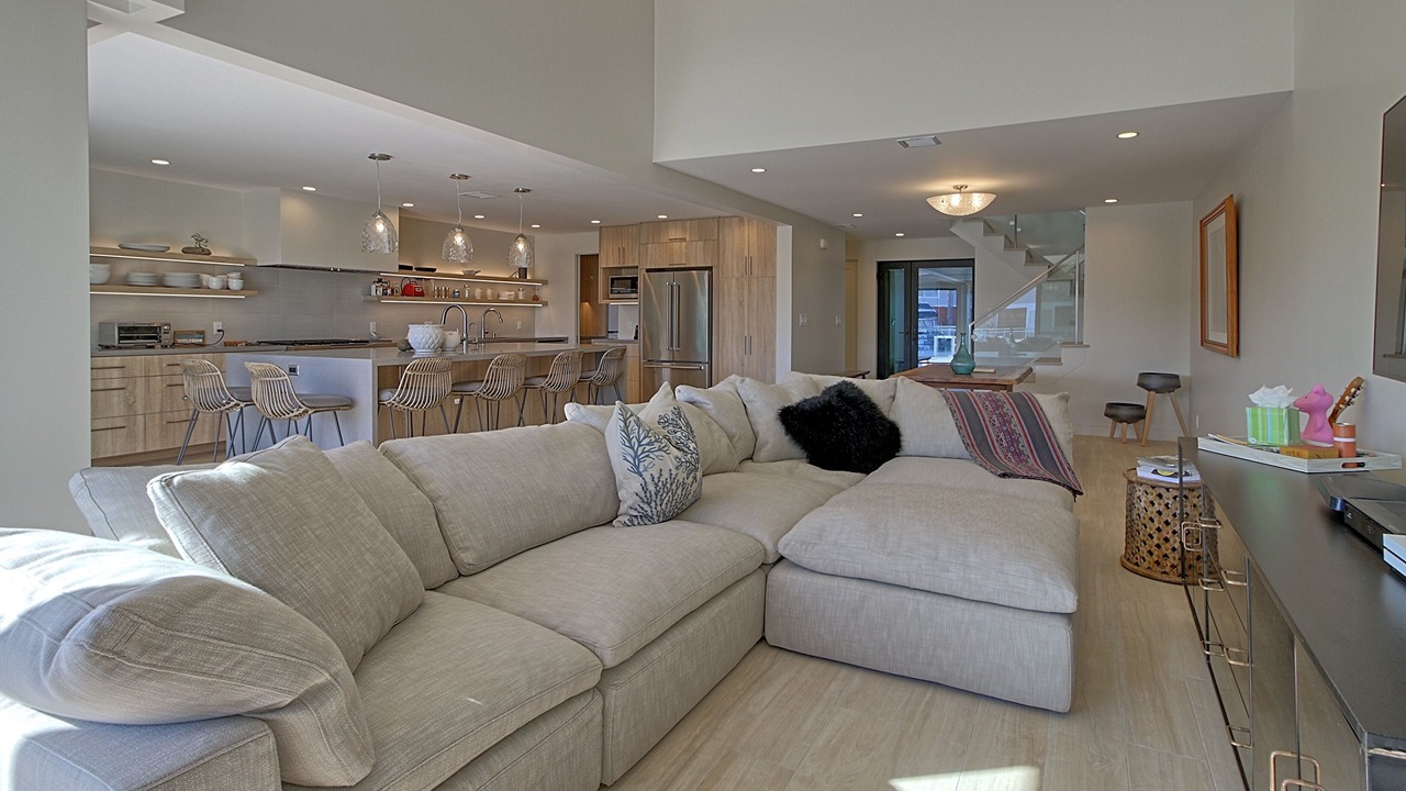 Photo of Livingroom in Channel Islands