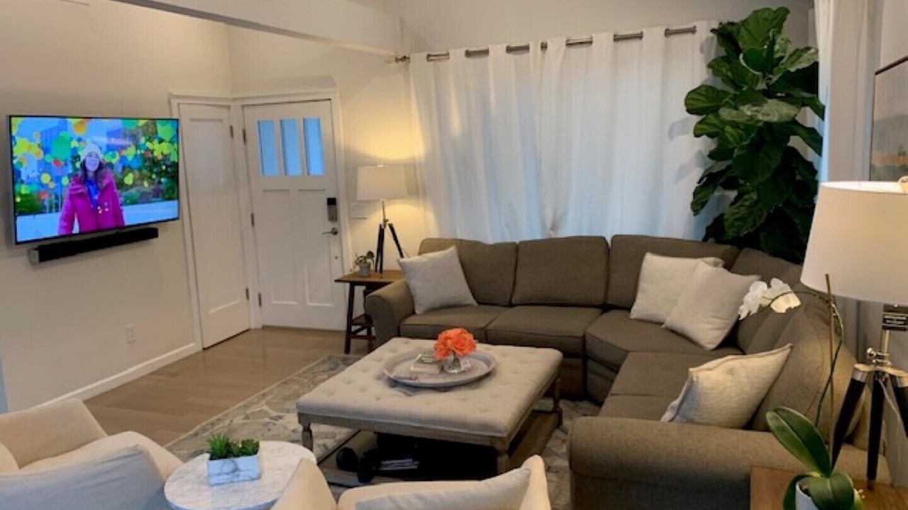Photo of Livingroom in North Redondo