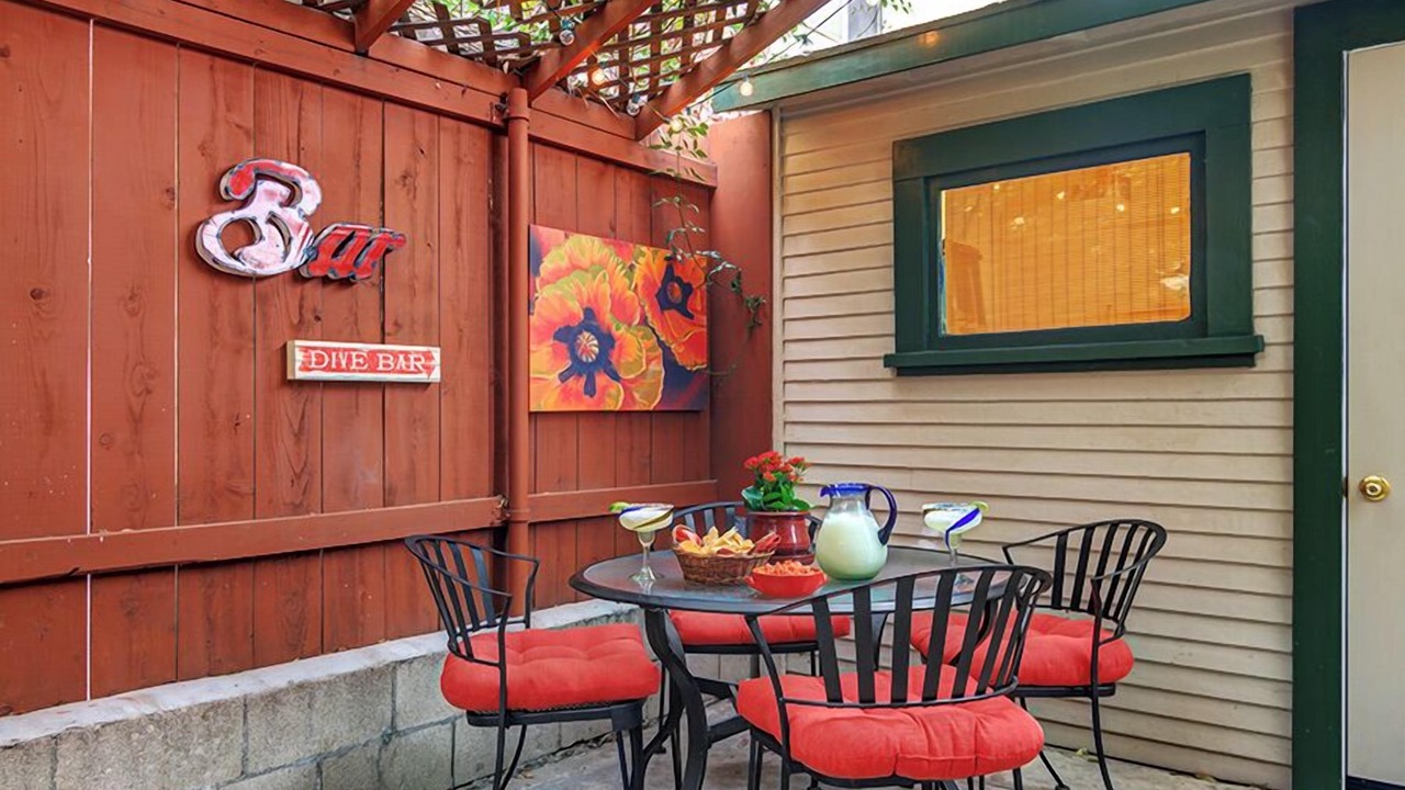 Photo of Outdoor in University Heights