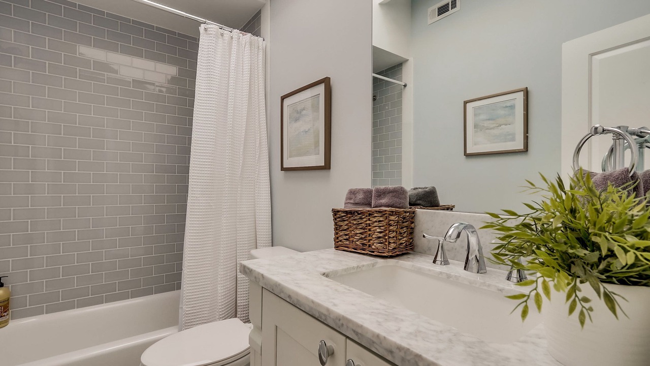 Photo of Bathroom in Fullerton