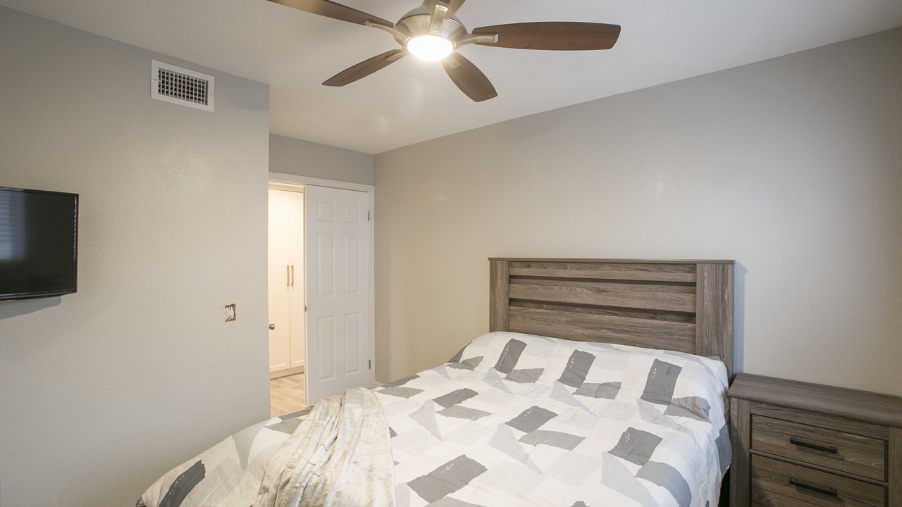 Photo of Bedroom in Indio
