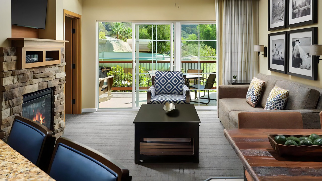 Photo of Livingroom in Lawrence Welk Resort Village