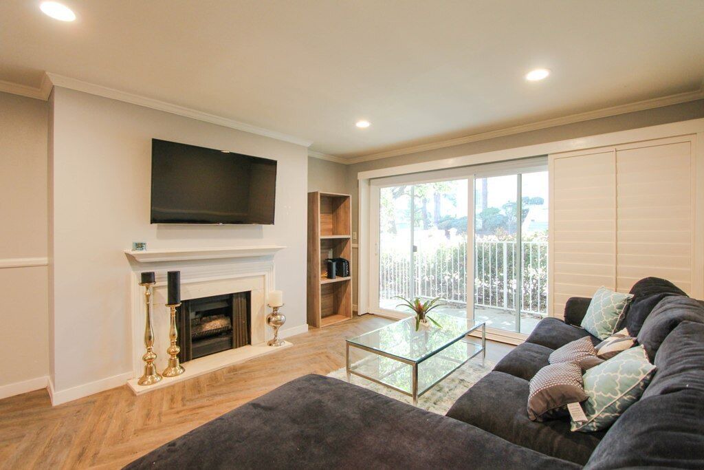 Photo of Livingroom in Santa Ana Heights