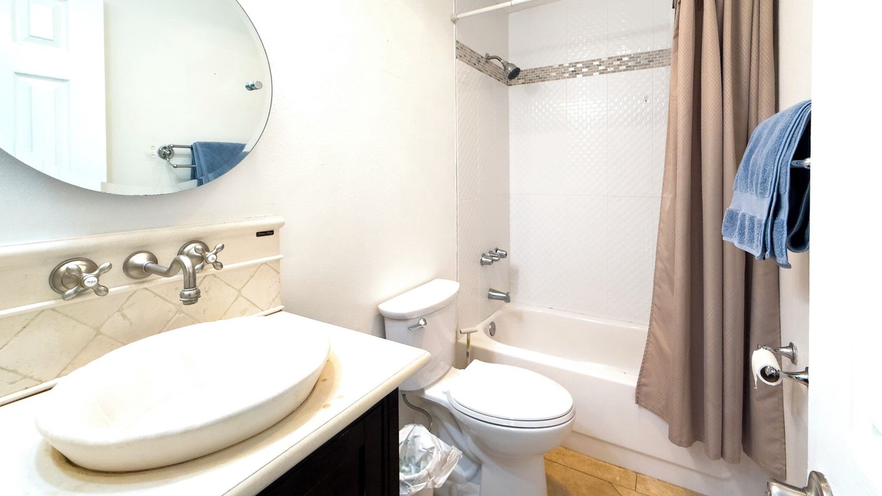 Photo of Bathroom in Santa Ana Heights