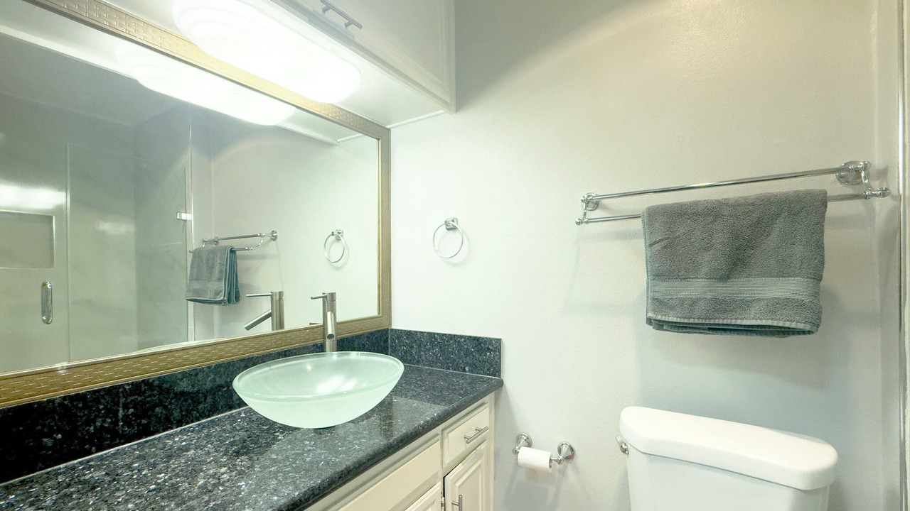 Photo of Bathroom in Santa Ana Heights