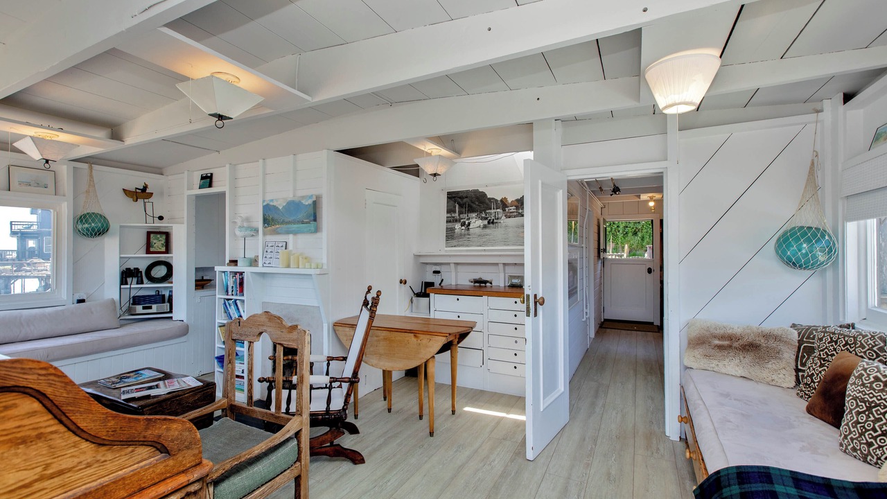 Photo of Others in Bolinas
