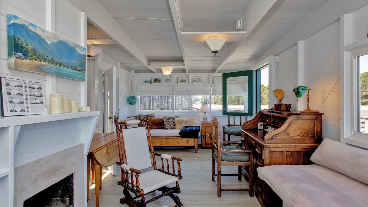 Photo of Livingroom in Bolinas