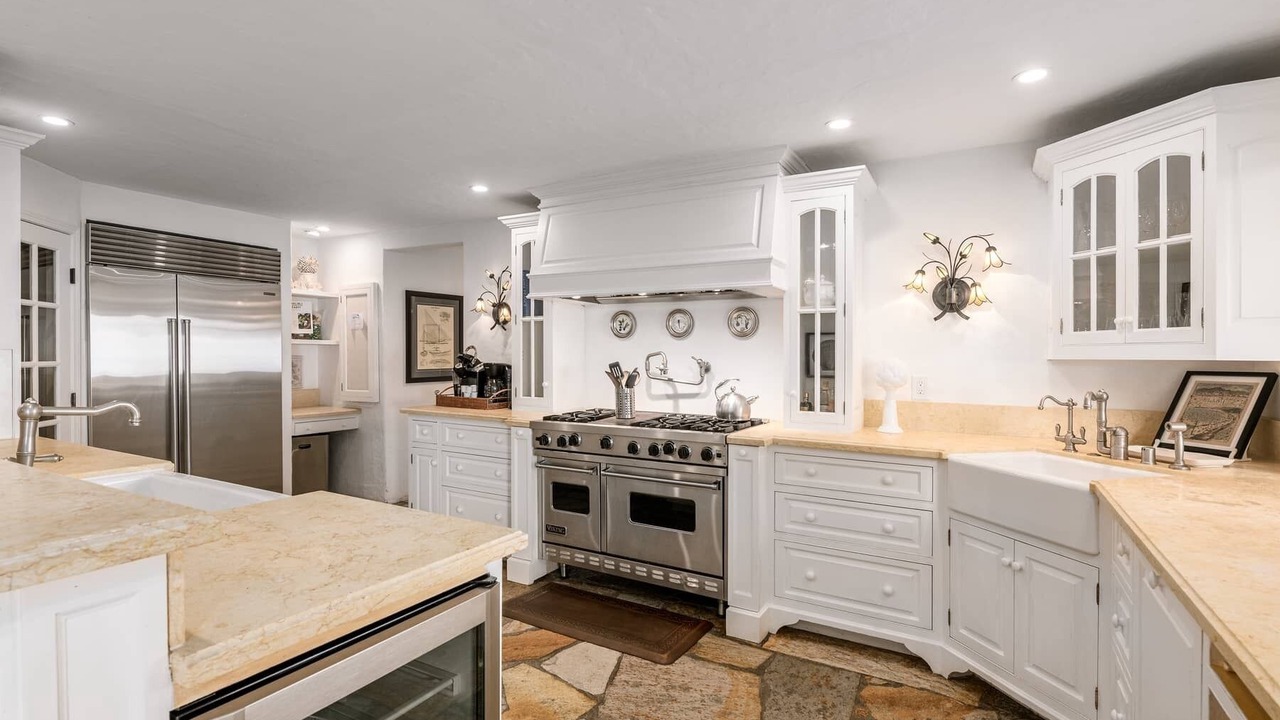 Photo of Kitchen in Central Malibu