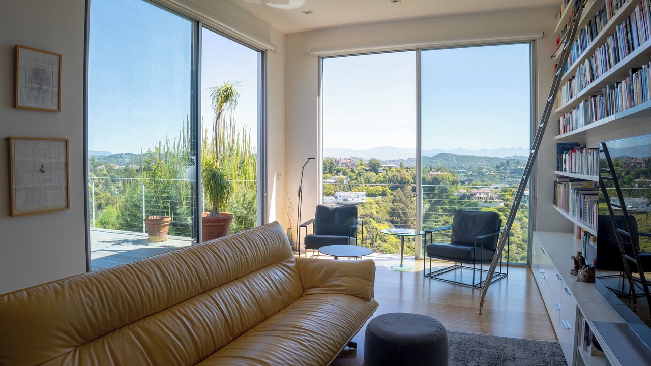 Photo of Others in Bel Air