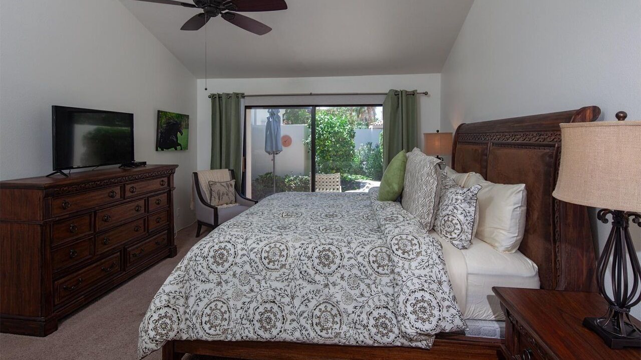 Photo of Bedroom in La Quinta