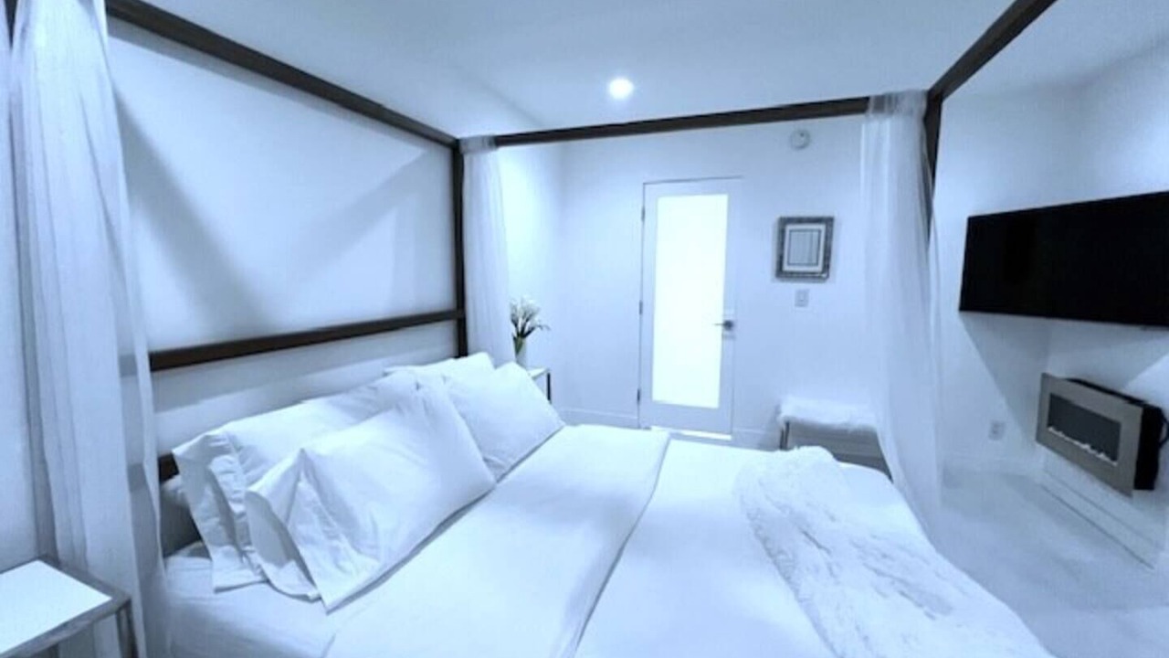 Photo of Bedroom in West Los Angeles