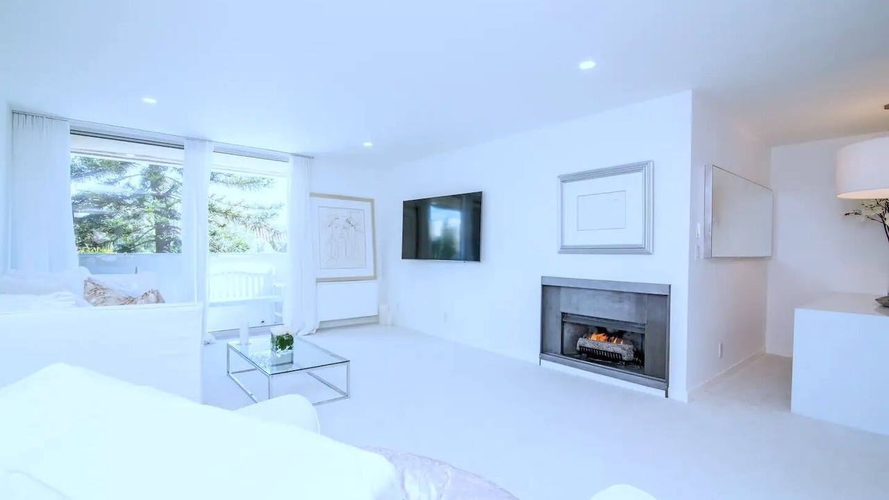 Photo of Bedroom in West Los Angeles
