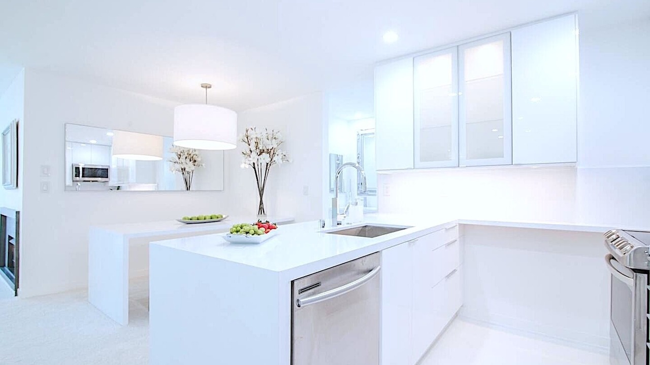 Photo of Kitchen in West Los Angeles