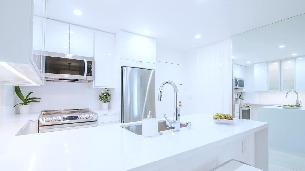 Photo of Kitchen in West Los Angeles