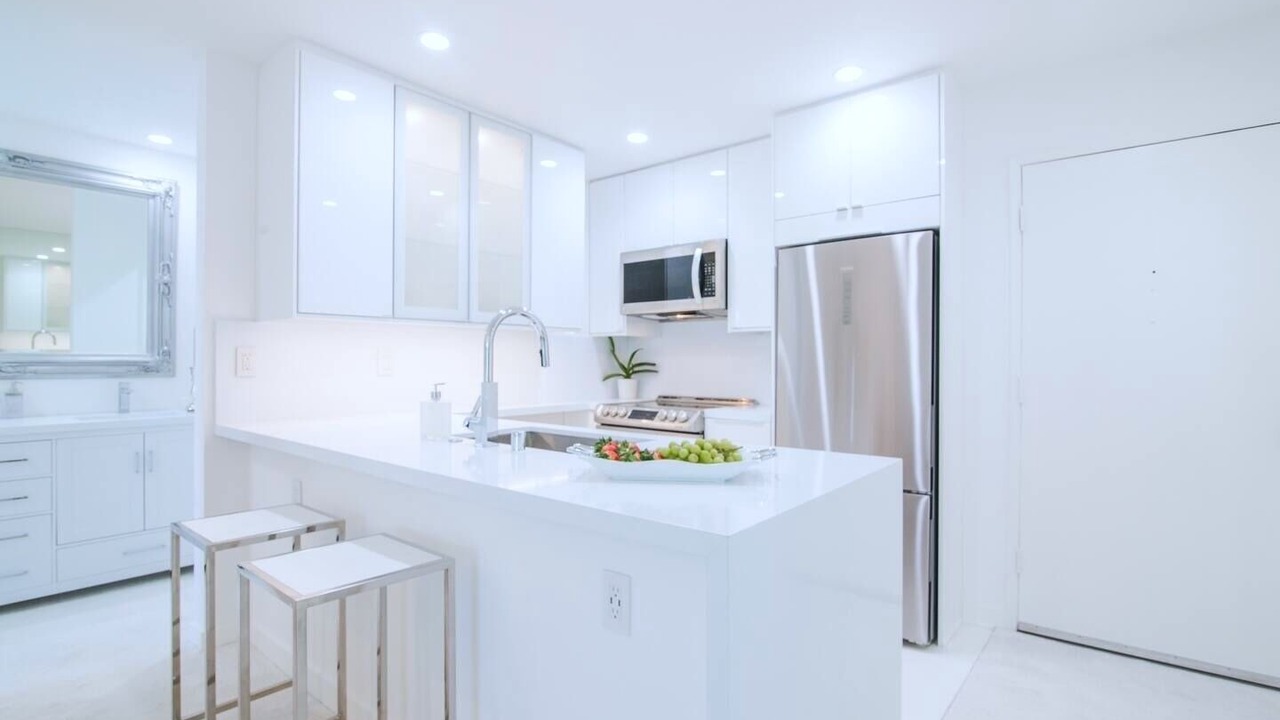 Photo of Kitchen in West Los Angeles