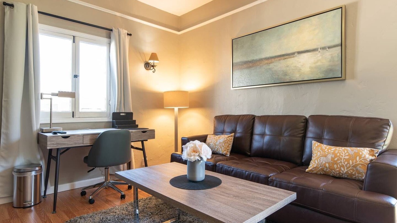 Photo of Livingroom in South Arroyo