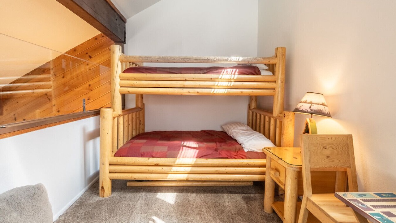 Photo of Bedroom in June Lake