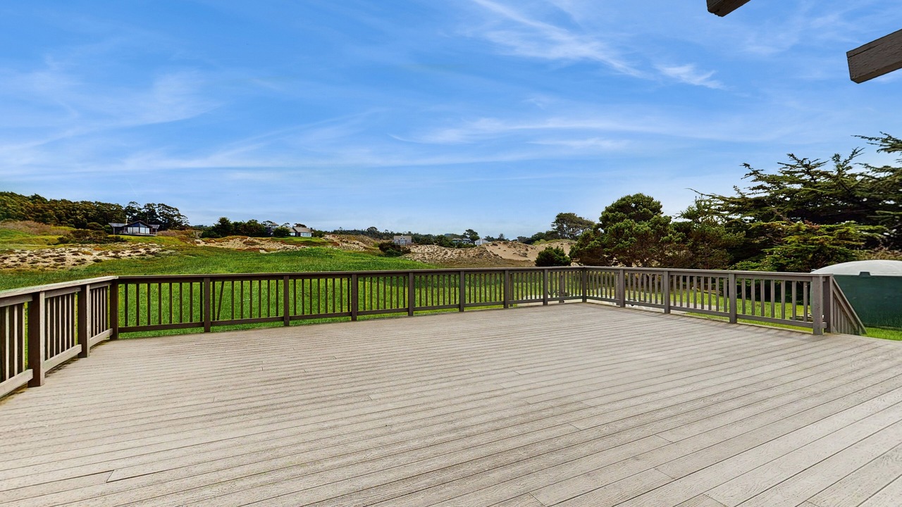 Photo of Patio Balcony in Fort Bragg