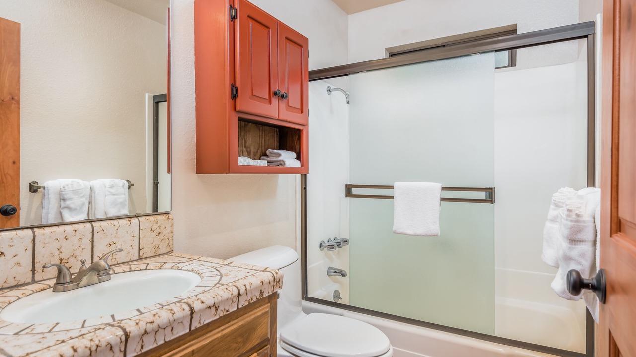 Photo of Bathroom in Fish Camp