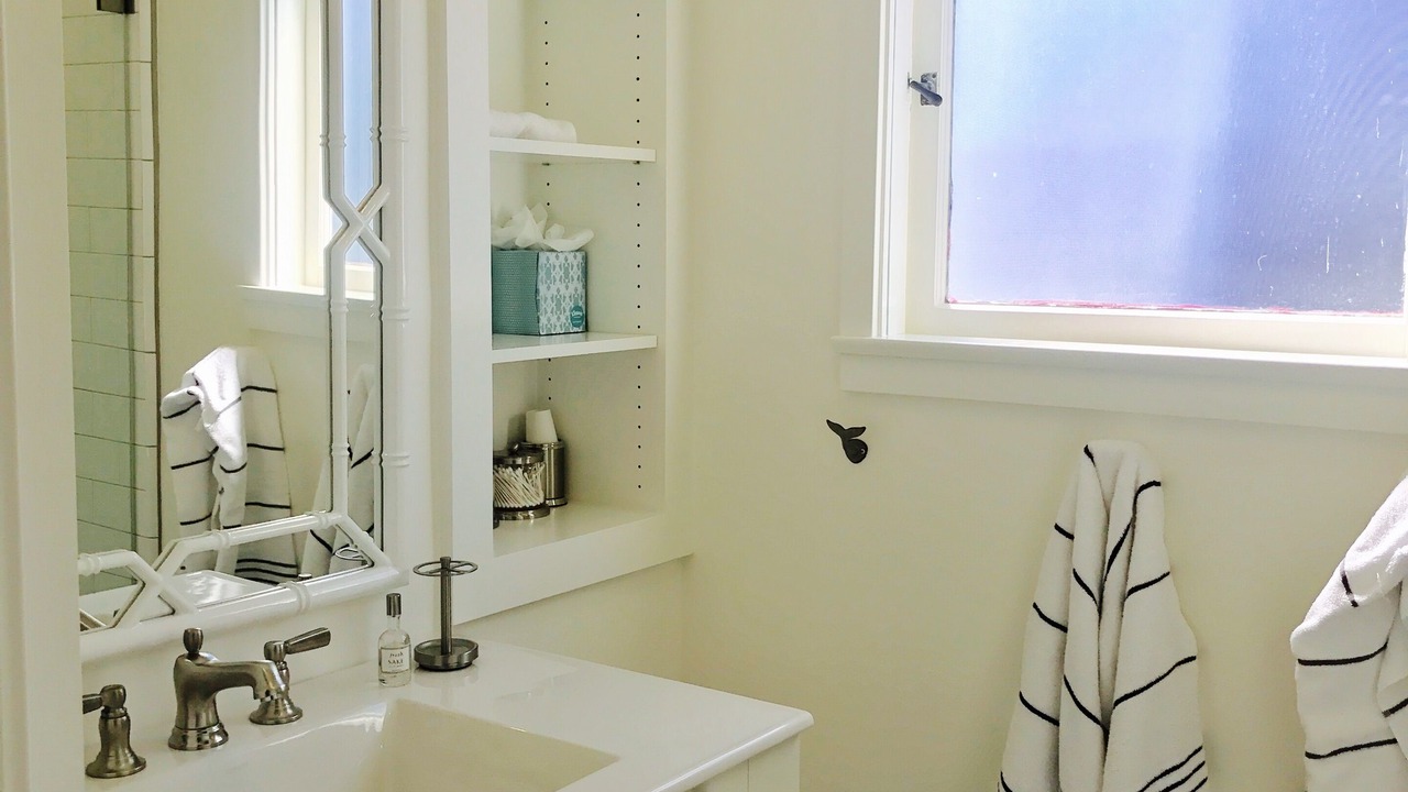 Photo of Bathroom in Balboa Island