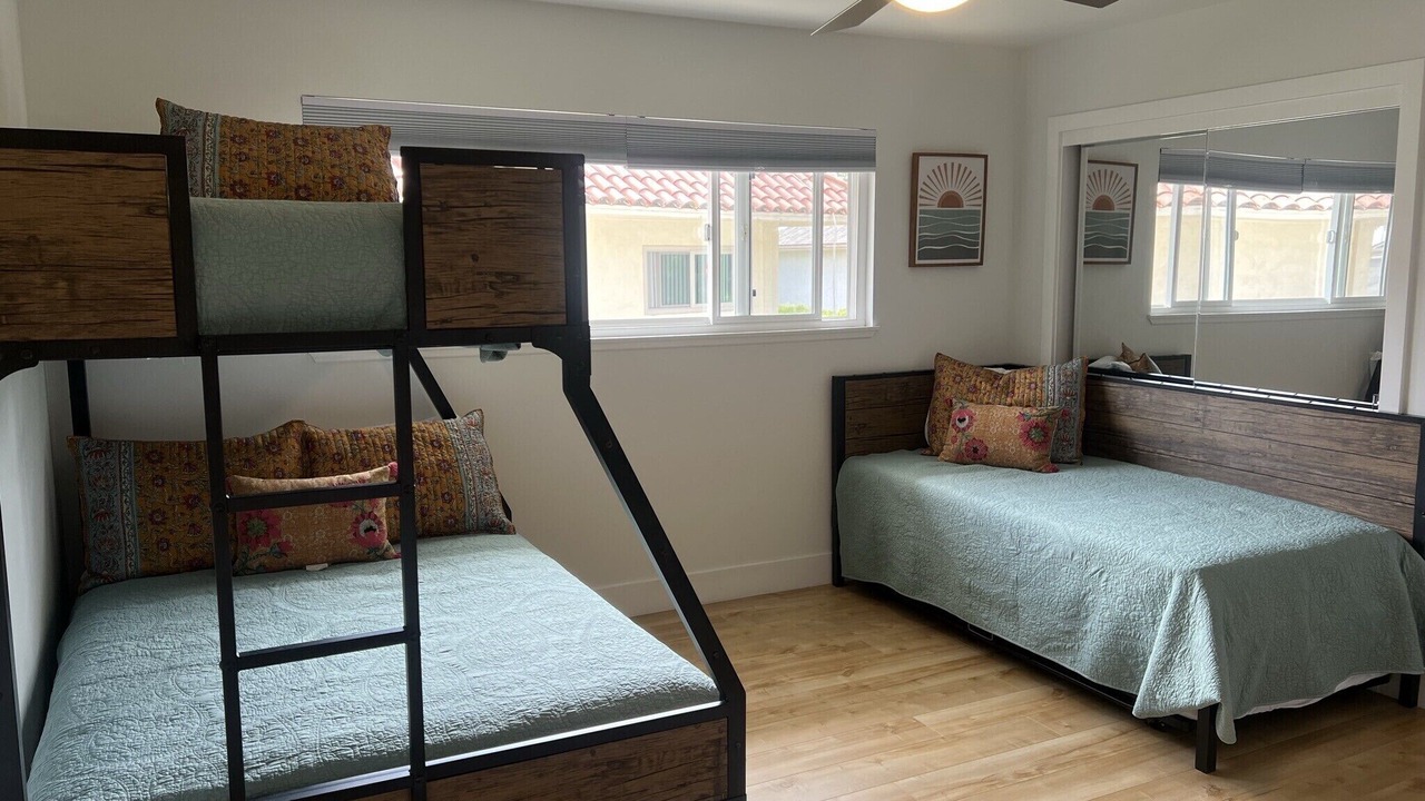 Photo of Bedroom in Pierpont Bay