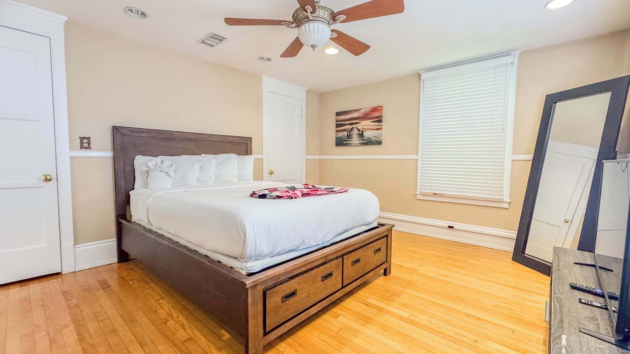 Photo of Bedroom in Bankers Hill