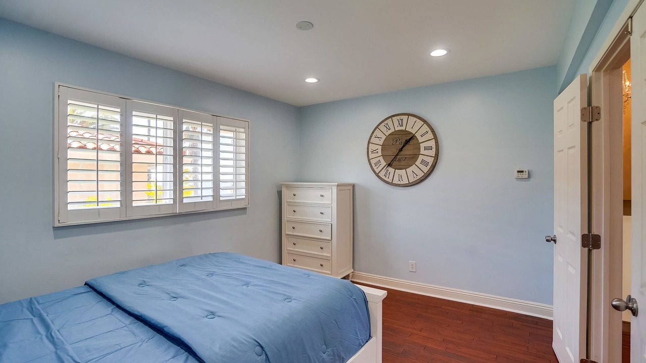 Photo of Bedroom in Palos Verdes Estates
