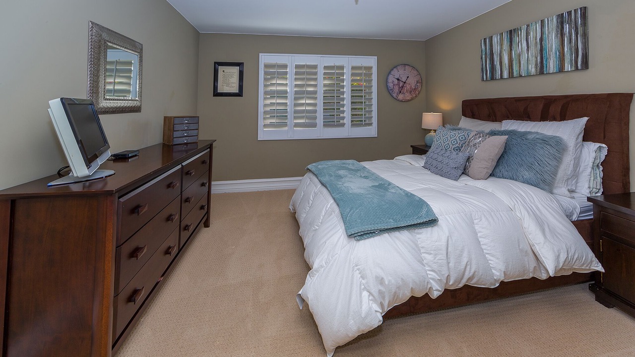 Photo of Bedroom in Thousand Oaks