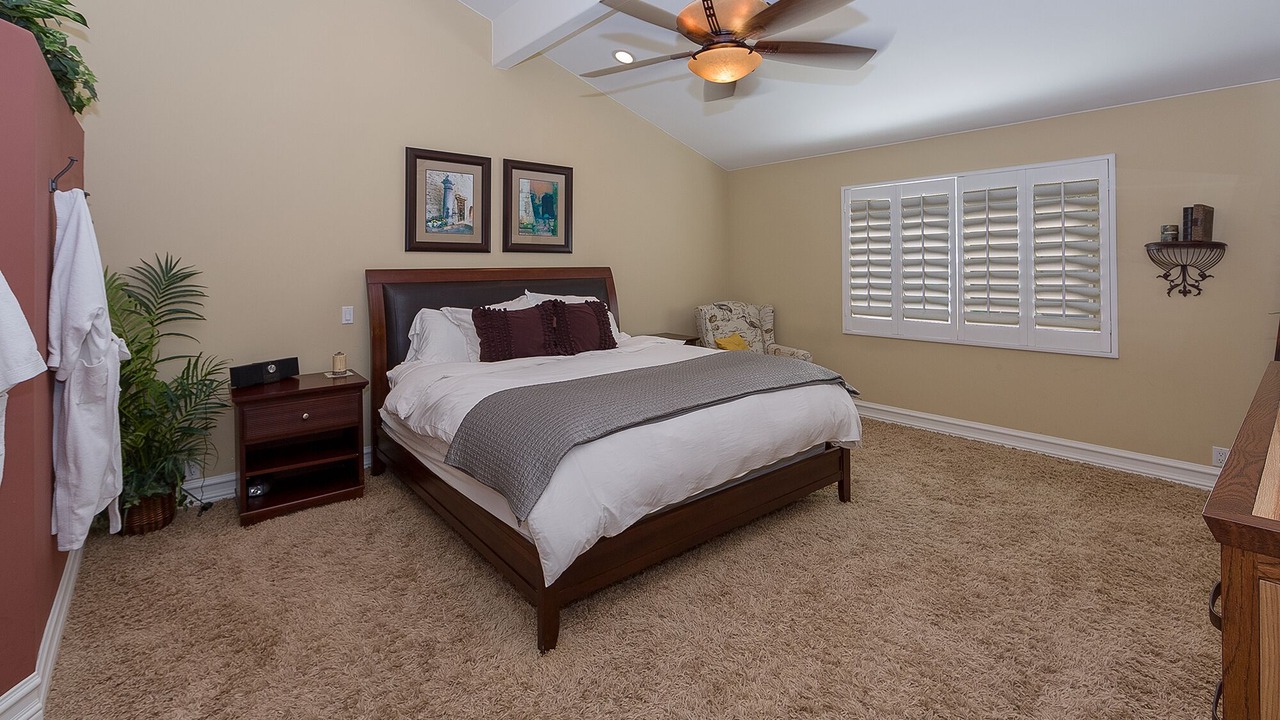 Photo of Bedroom in Thousand Oaks
