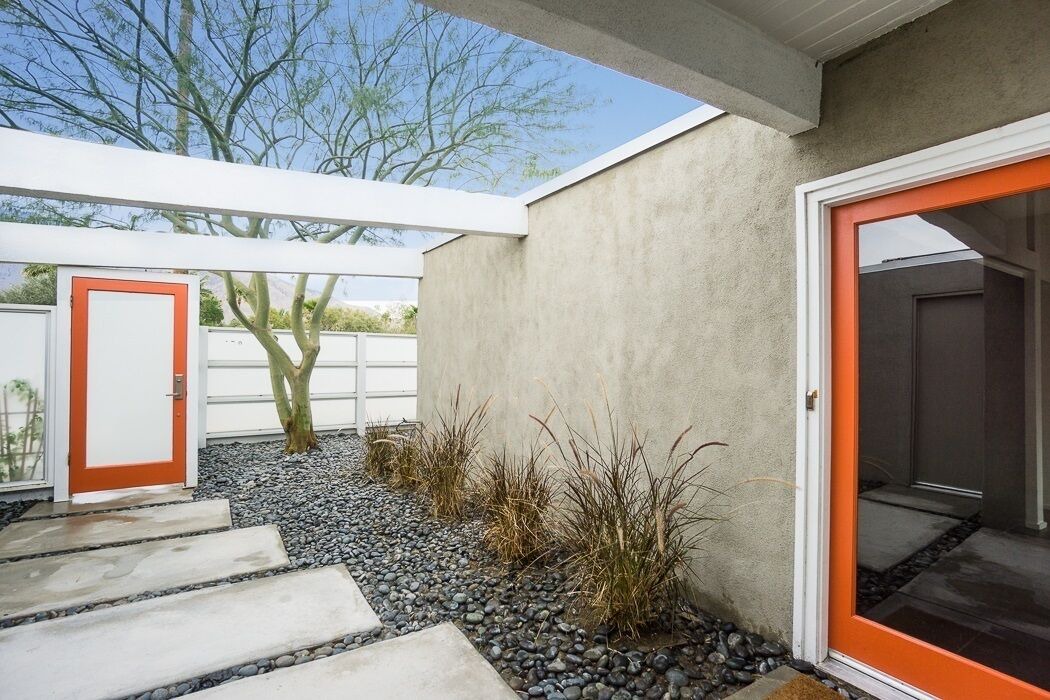 Photo of Outdoor in Racquet Club Estates
