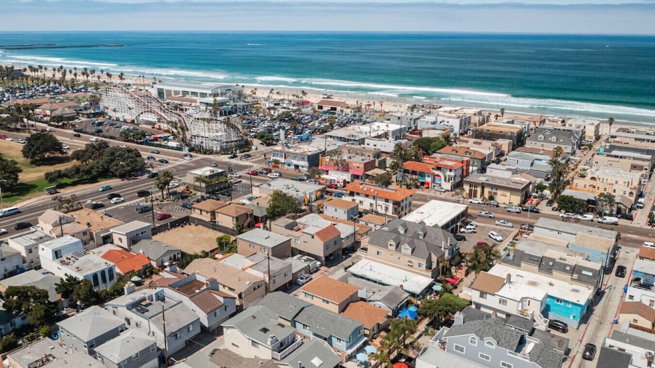 Photo of Others in Mission Beach